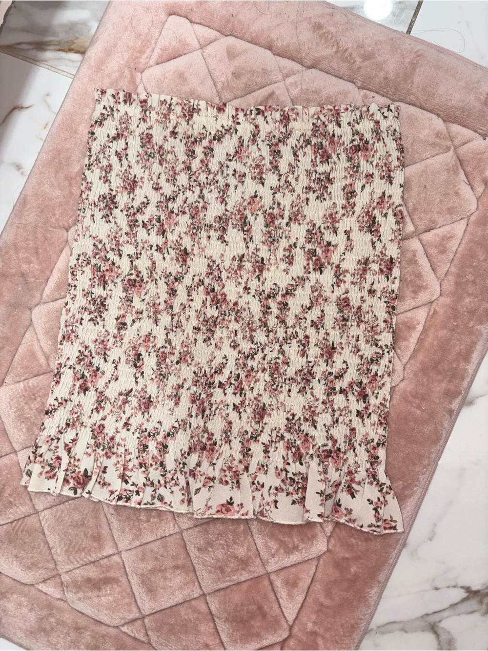 SHEIN Cream Mini Skirt with Pink Floral Print